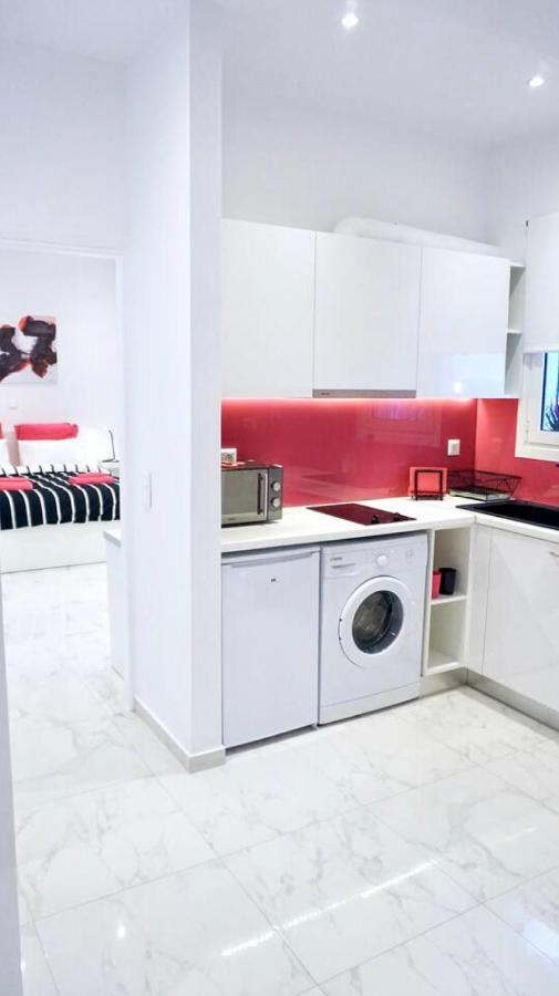 Cozy Apartment In The Center Of เอเธนส์ ภายนอก รูปภาพ