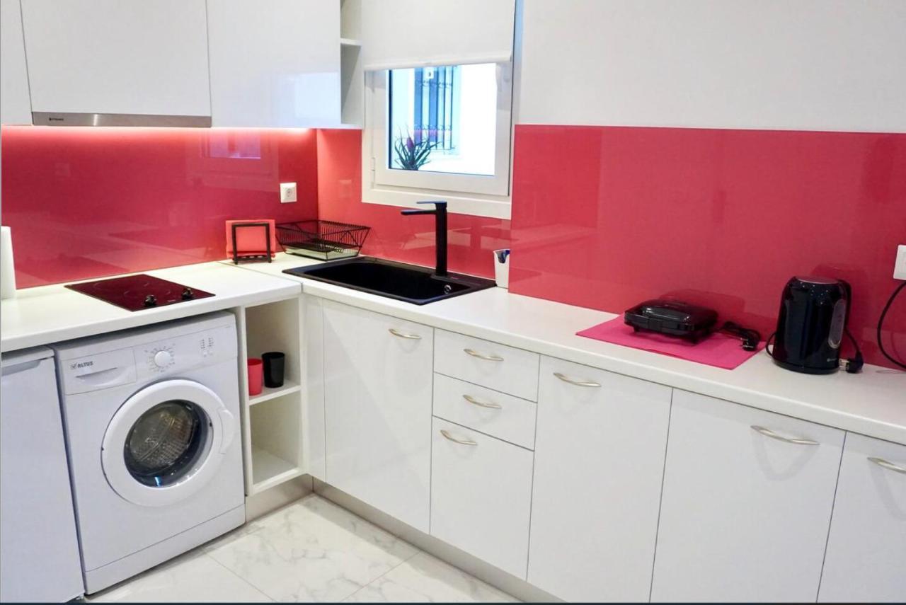 Cozy Apartment In The Center Of เอเธนส์ ภายนอก รูปภาพ