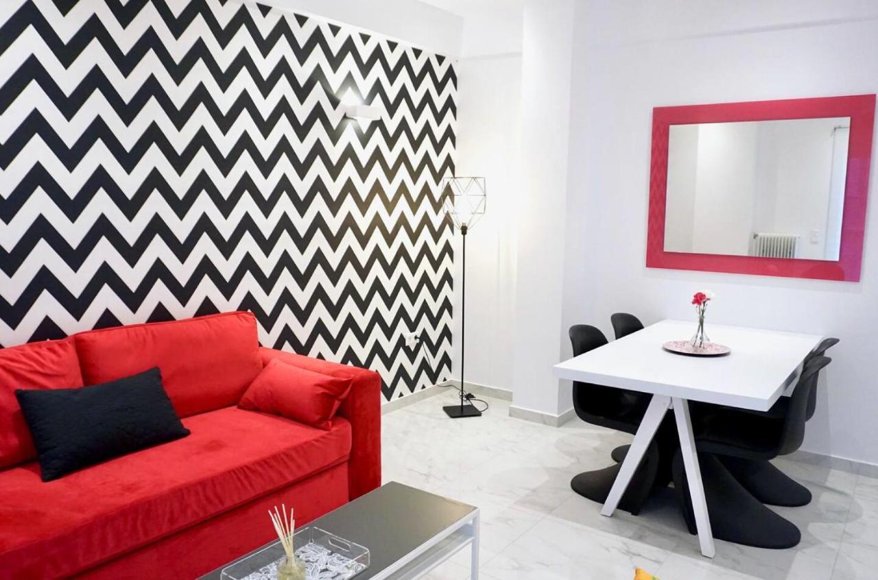 Cozy Apartment In The Center Of เอเธนส์ ภายนอก รูปภาพ