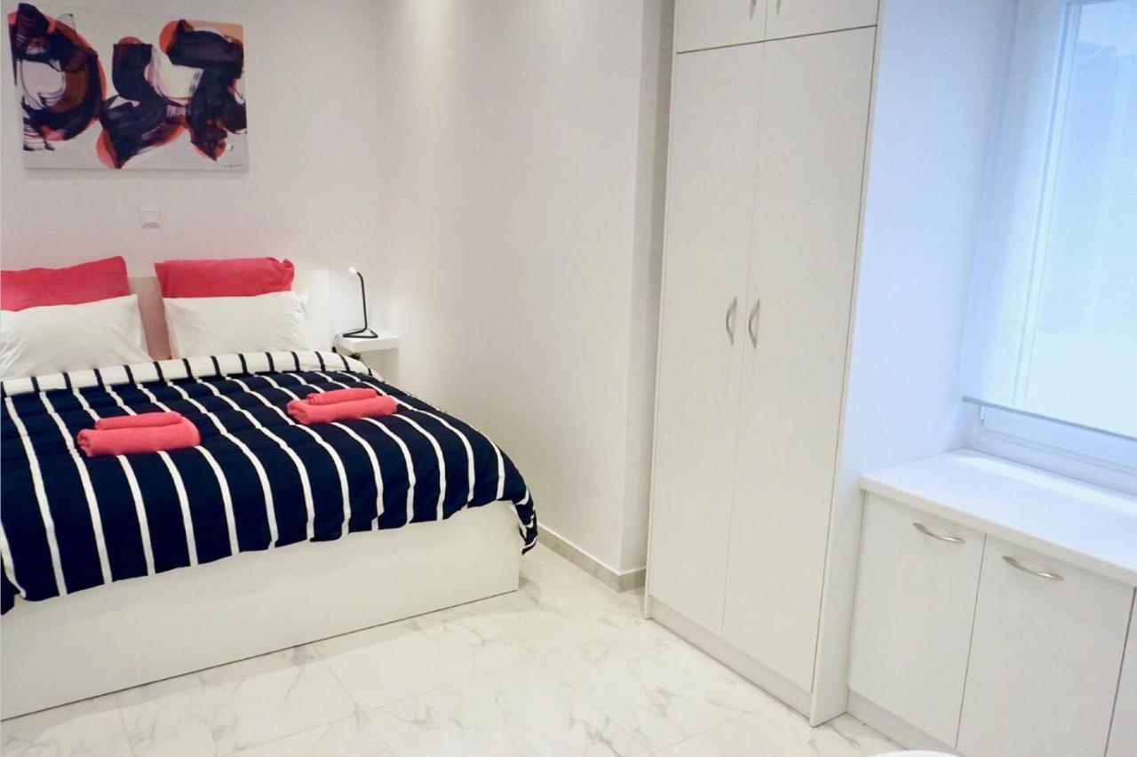 Cozy Apartment In The Center Of เอเธนส์ ภายนอก รูปภาพ